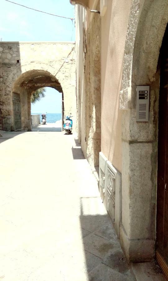 Appartamento Tra Mare E Storia Trapani Luaran gambar